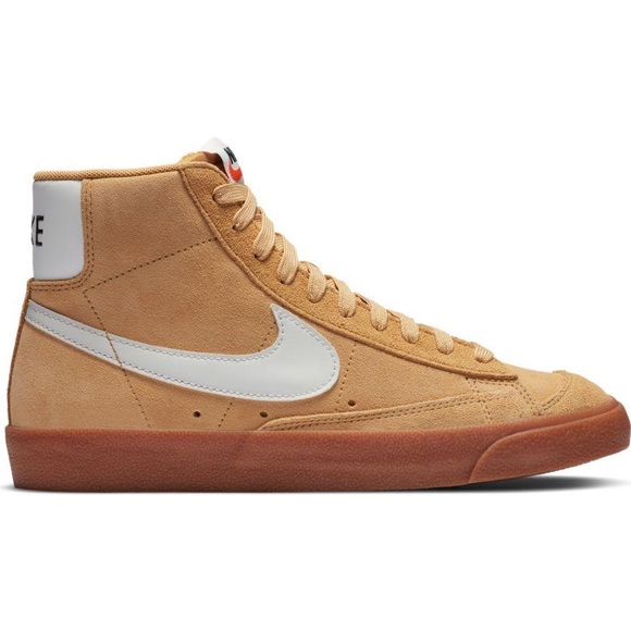 Nike Shoes - 🟤*NEW* Nike Blazer Mid ‘77 ‘Twine’ (W)